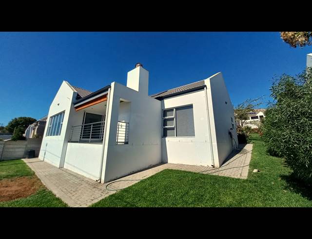 3 BEDROOM HOUSE FOR SALE IN KLEINKOORNHUIS